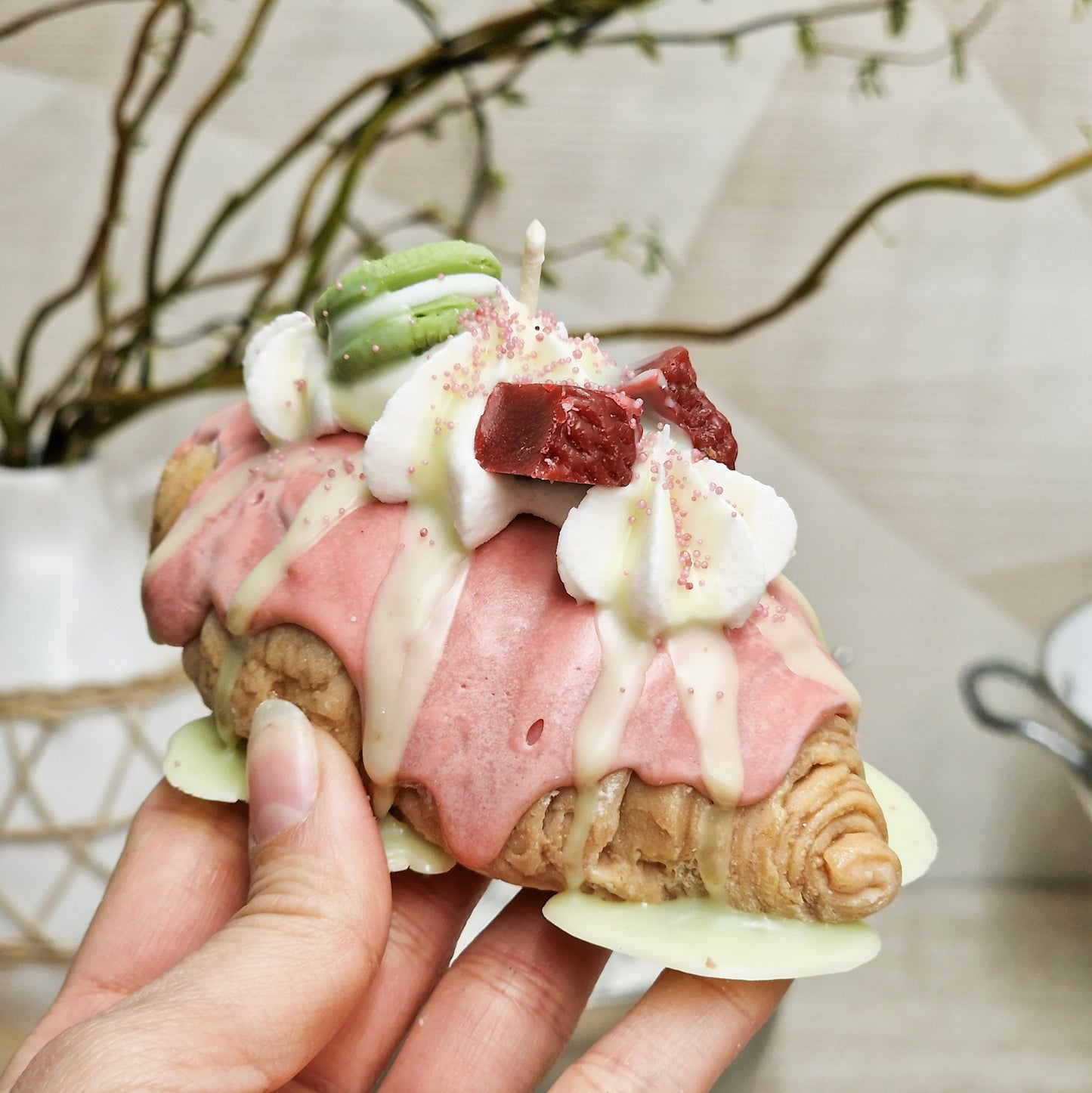 Berry Croissant Candle - duftende Kerze