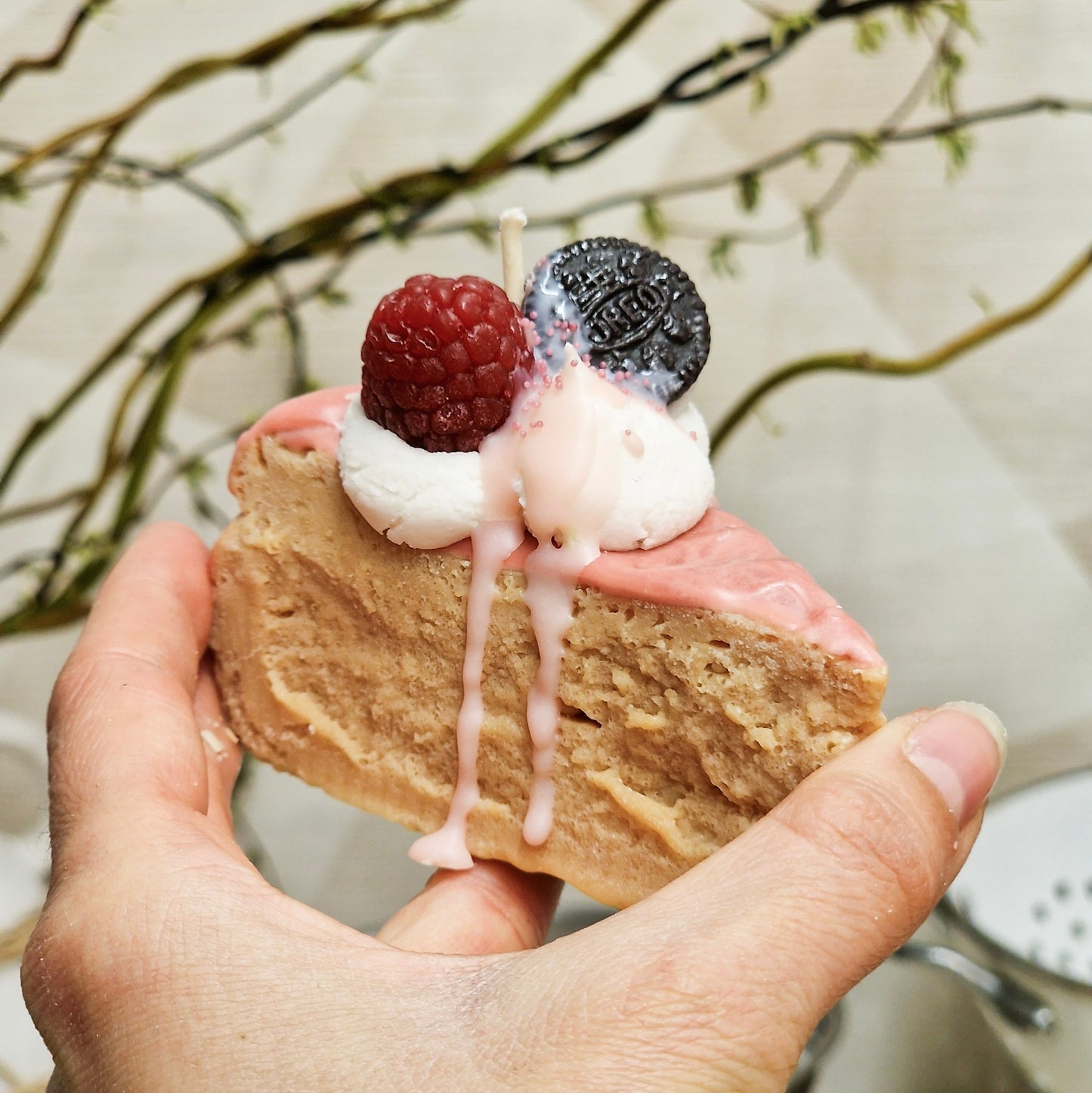 Käsekuchen Stück - Handgemachte Dessertkerze