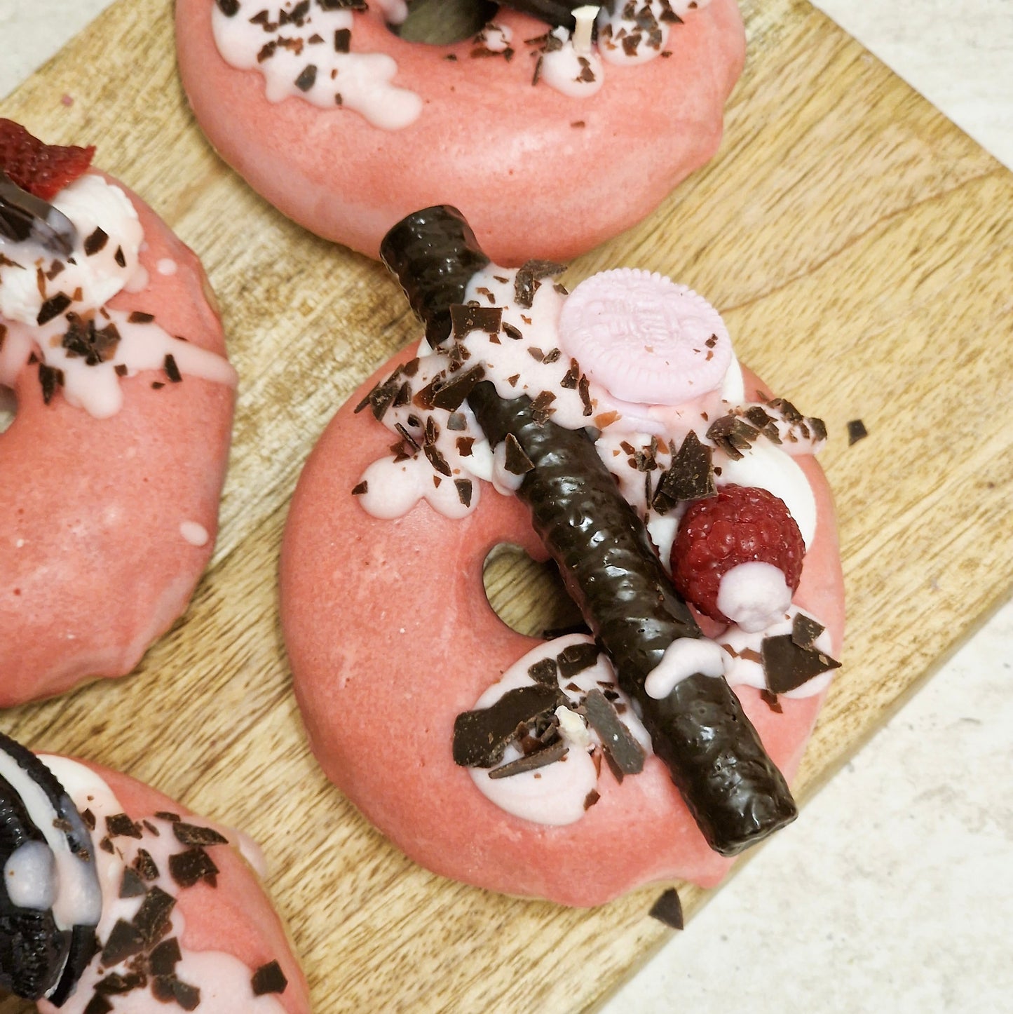 Donut Berry Dream Candle - duftende Kerze
