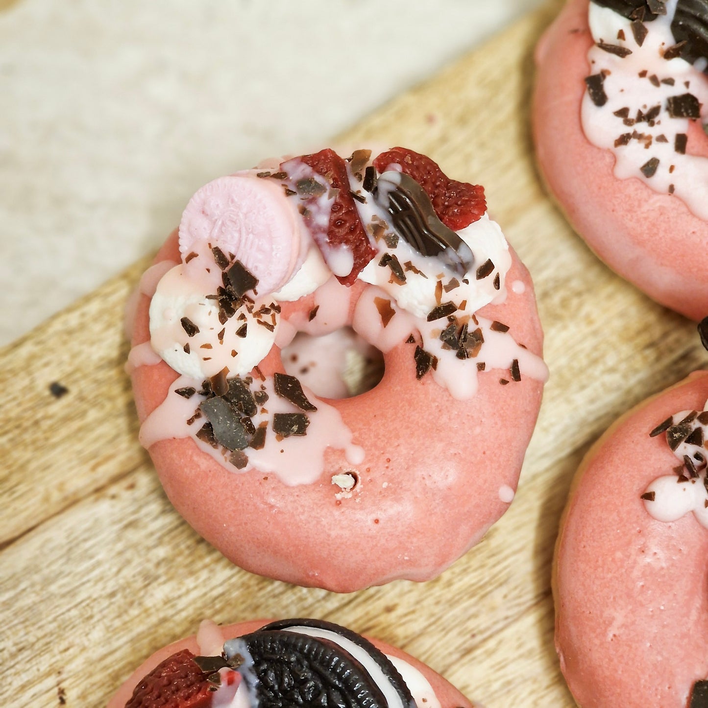 Donut Berry Dream Candle - duftende Kerze